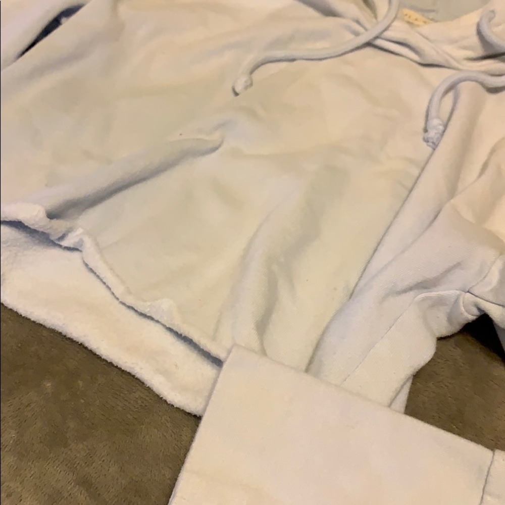 Light blue cropped hoodie - Picture 3 of 3